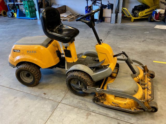 Stiga PARK COMPACT 14 HST