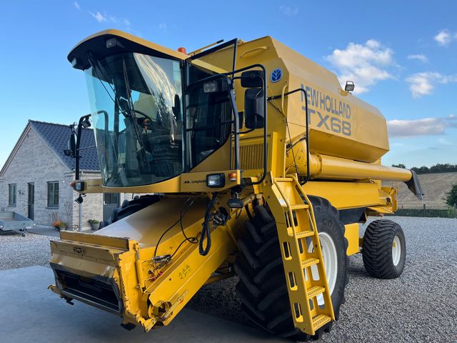 New Holland TX68
