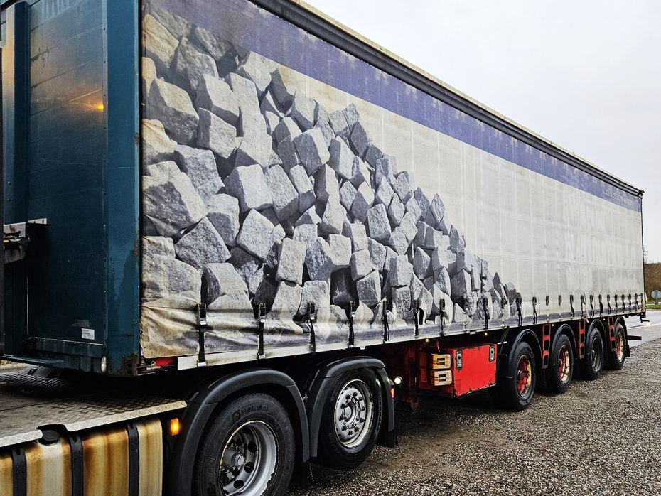 Renders Gardintrailer / nysynet / 4 drejbare aksler / truckbeslag - Lastbiler - Fast kasse - 5