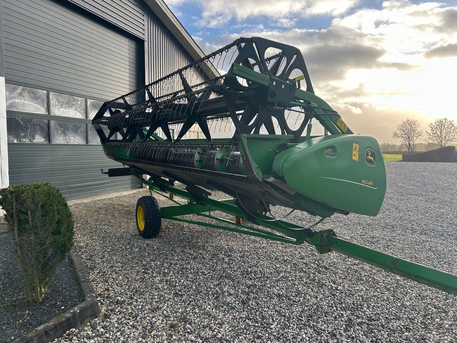John Deere 9560 WTS - Høstmaskiner - Mejetærskere - 22