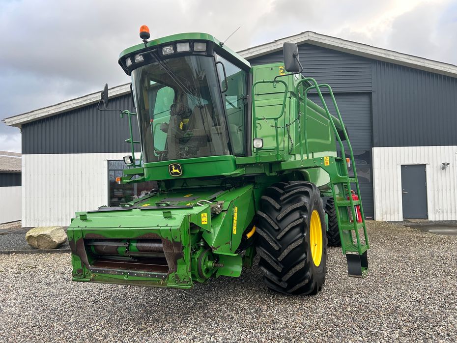 John Deere 9560 WTS - Høstmaskiner - Mejetærskere - 3