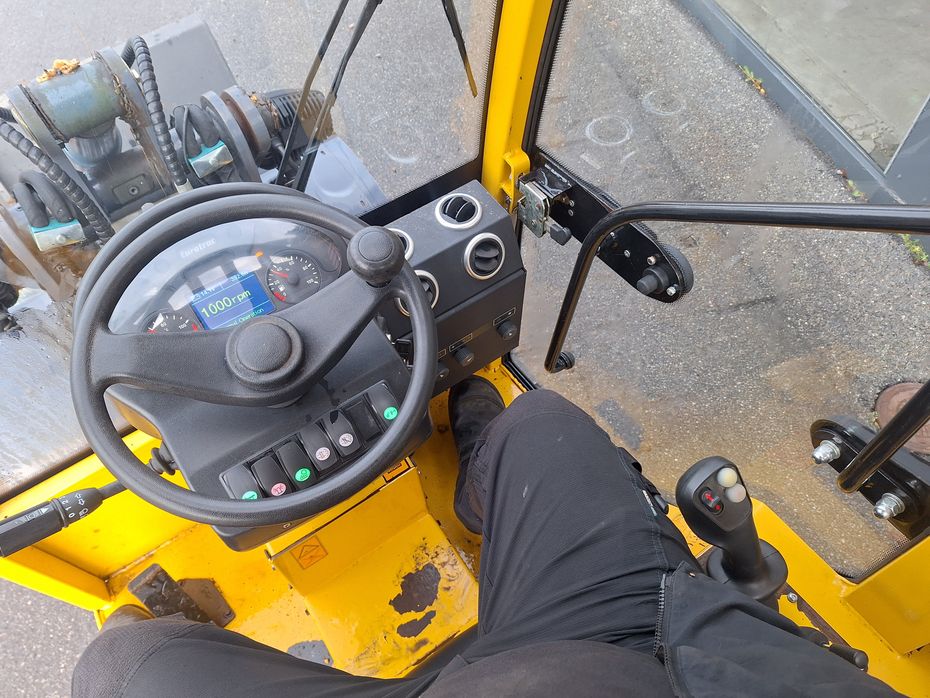 Eurotrac W12-F med kabine - Læssemaskiner - Minilæssere - 12