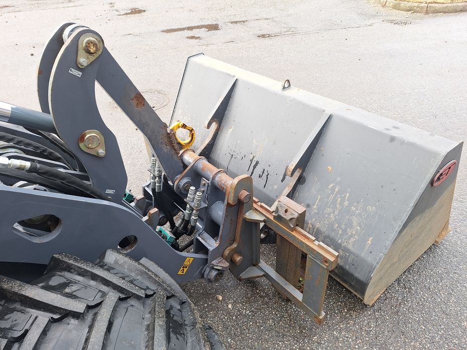 Eurotrac W12-F med kabine - Læssemaskiner - Minilæssere - 6