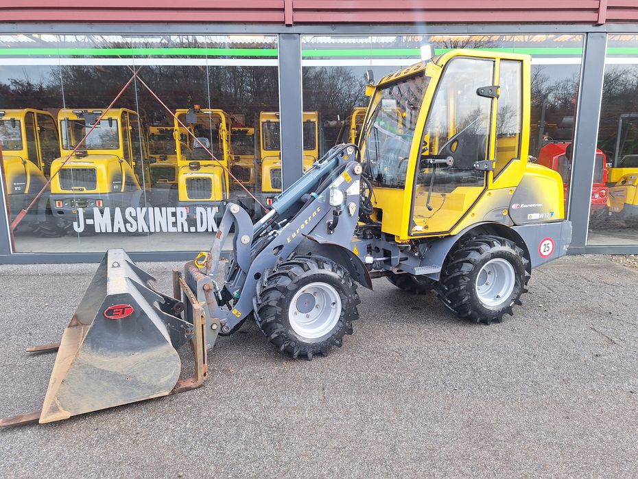 Eurotrac W12-F med kabine - Læssemaskiner - Minilæssere - 1