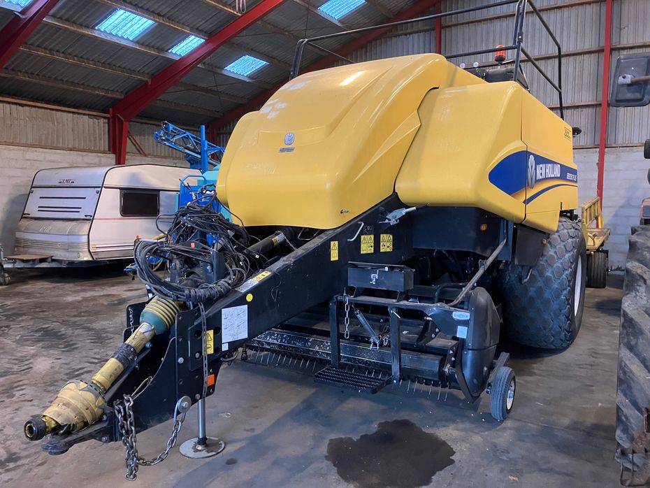 New Holland BB9090 Plus - Pressere - Bigballe - 1