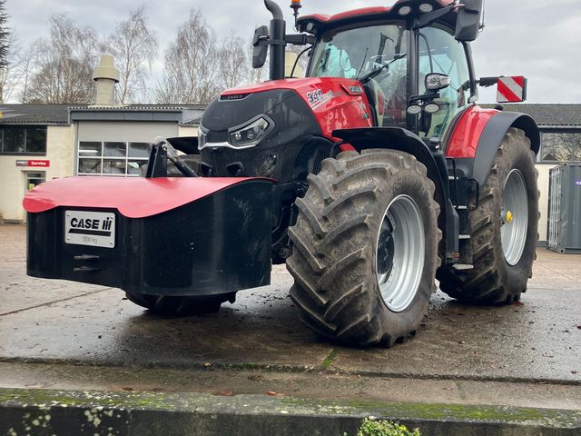 Case IH OPTUM 340 CVX.