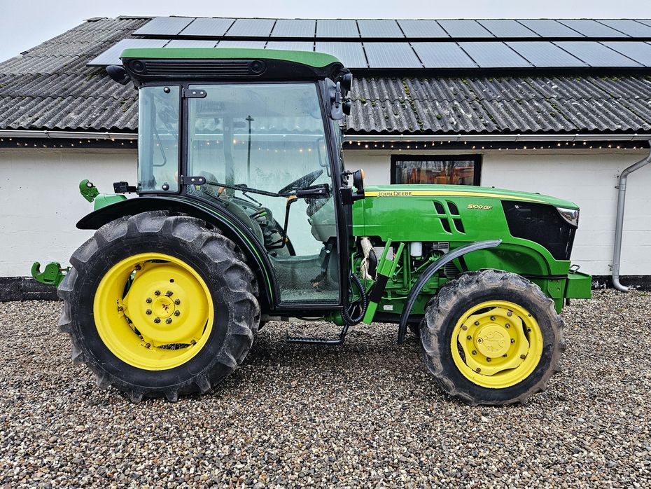 John Deere 5100 GF / meget pæn stand / 100 hk / 2400 timer - Traktorer - Traktorer 4 wd - 1