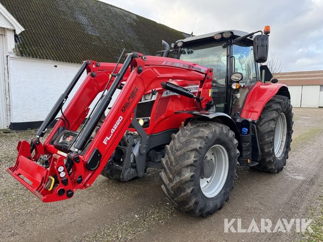 Massey Ferguson 6718S Dyna VT med frontlæsser