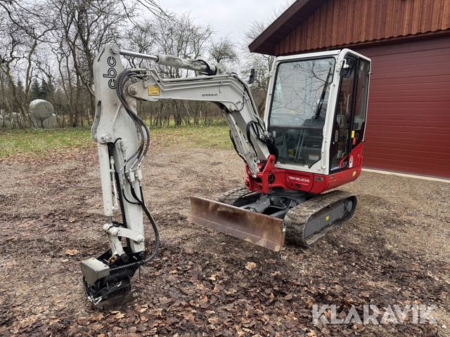 Takeuchi TB230 med rotortilt