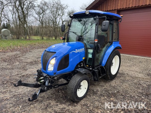 New Holland BOOMER 35