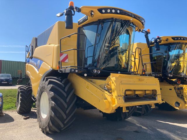 New Holland CX 8.70 SLH