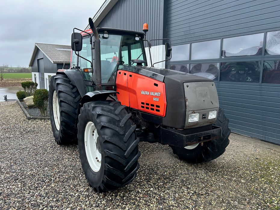 Valtra 8450 - Traktorer - Traktorer 4 wd - 6