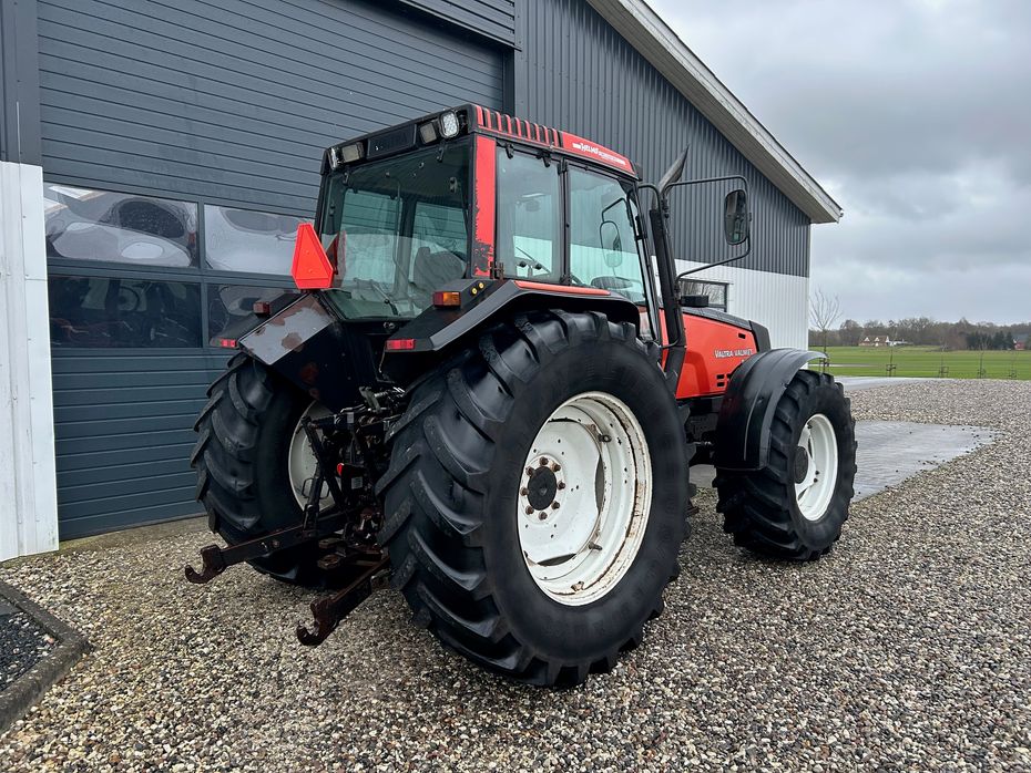 Valtra 8450 - Traktorer - Traktorer 4 wd - 3