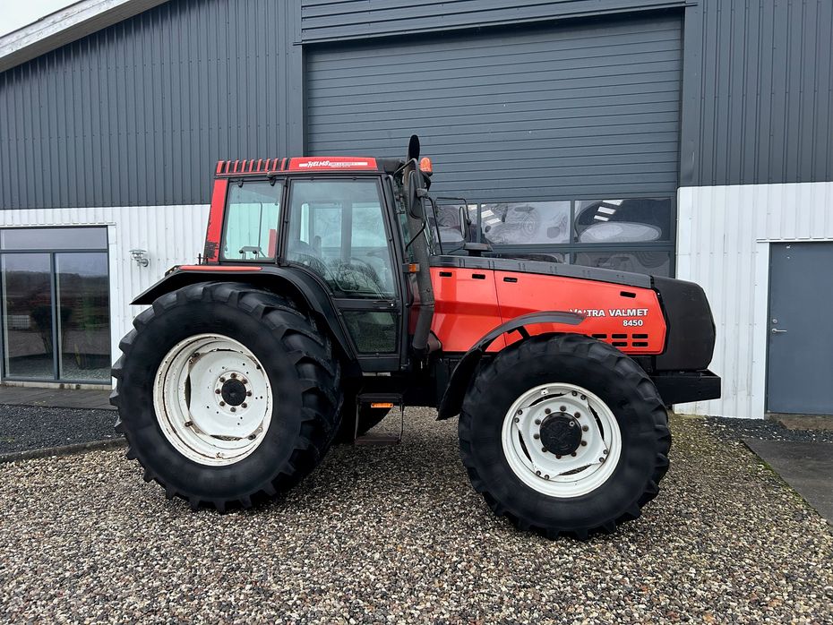 Valtra 8450 - Traktorer - Traktorer 4 wd - 2