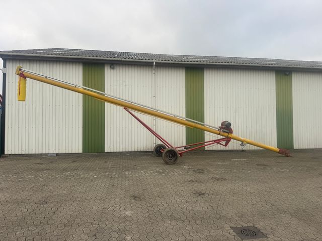 Westfield WR 80x41, 12,5m, med motor