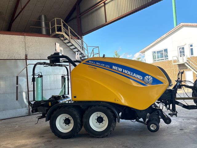 New Holland Roll Baler 125 Combi