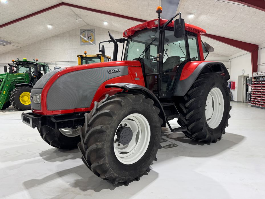 Valtra T150 KUN 4900 TIMER! - Traktorer - Traktorer 4 wd - 1