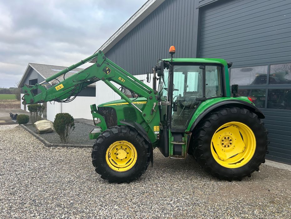 John Deere 6320 TLS Autoquad - Traktorer - Traktorer 4 wd - 2
