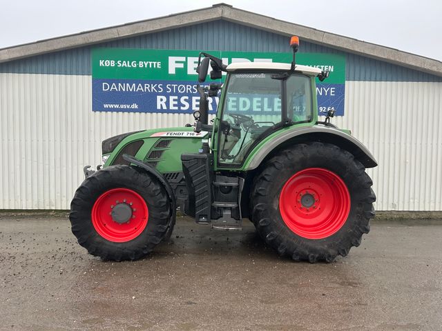 Fendt 716 Vario SCR Profi Plus