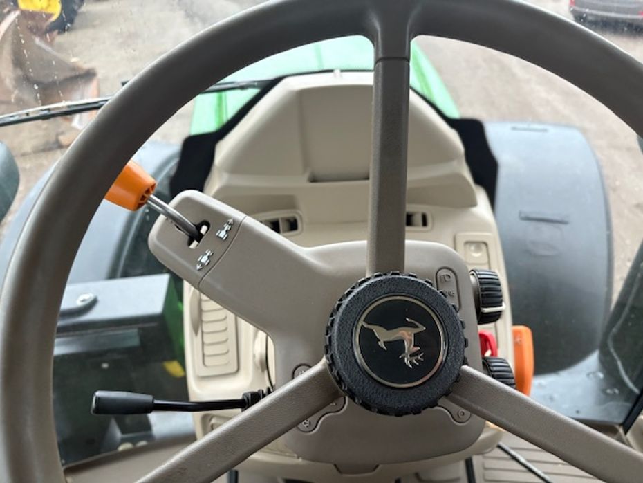 John Deere 6155M AUTOQUARD, FRONTLIFT, TLS - Traktorer - Traktorer 4 wd - 21
