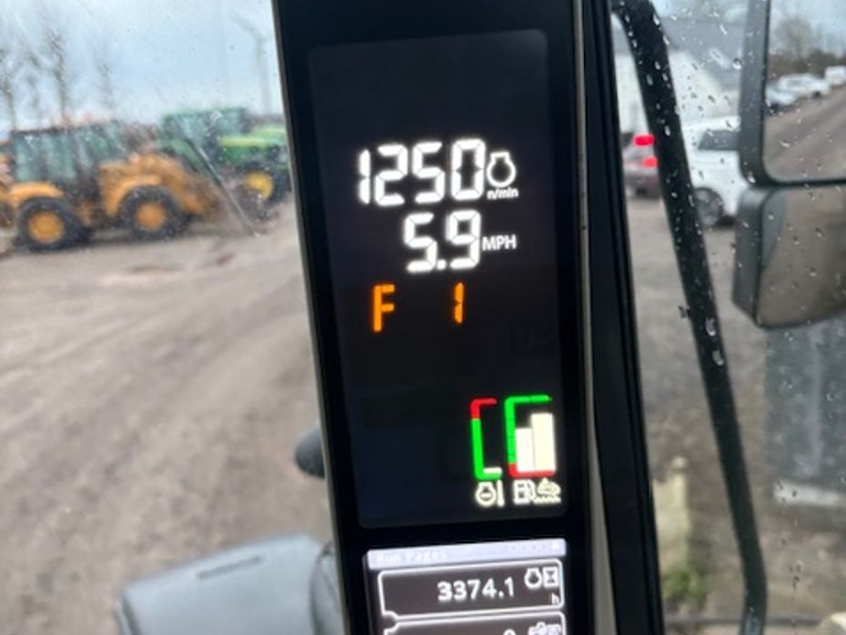 John Deere 6155M AUTOQUARD, FRONTLIFT, TLS - Traktorer - Traktorer 4 wd - 18