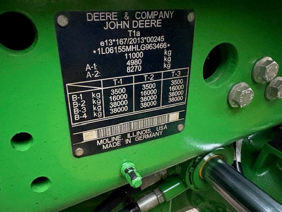 John Deere 6155M AUTOQUARD, FRONTLIFT, TLS - Traktorer - Traktorer 4 wd - 7