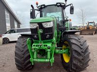 John Deere 6155M AUTOQUARD, FRONTLIFT, TLS - Traktorer - Traktorer 4 wd - 4