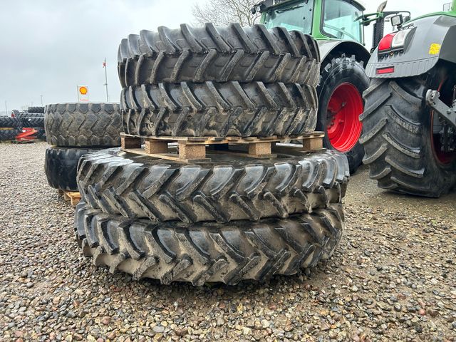 Michelin 320/90R54 + 320/85R38 stilbare fælge - udskiftelig boring bag/for