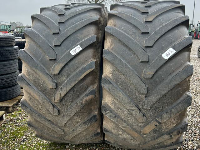BKT 900/60R42