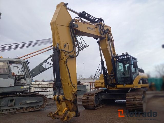 Caterpillar 330 D