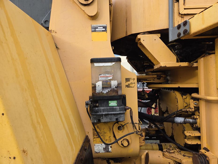 Volvo L330D Stor ged med 16L motor med 496hk, skovl og centralsmørring. - Læssemaskiner - Gummihjulslæssere - 6