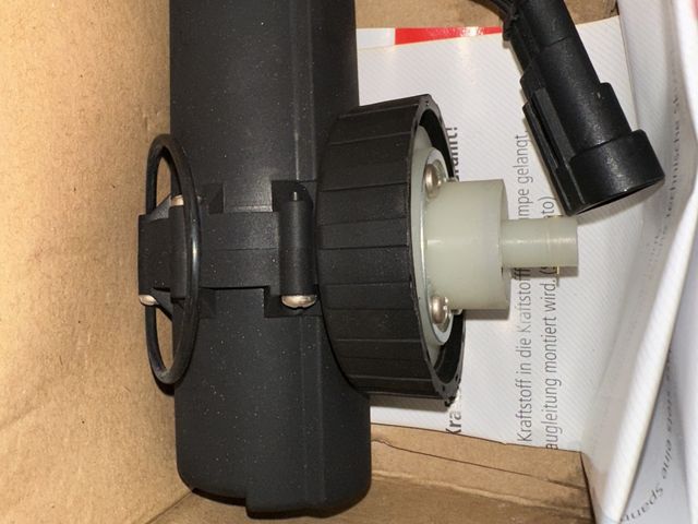 Valtra Elektrisk brændstoffødepumpe