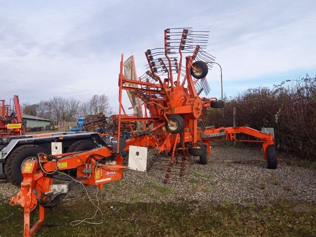 Kuhn Speedliner GA8020 storrive.