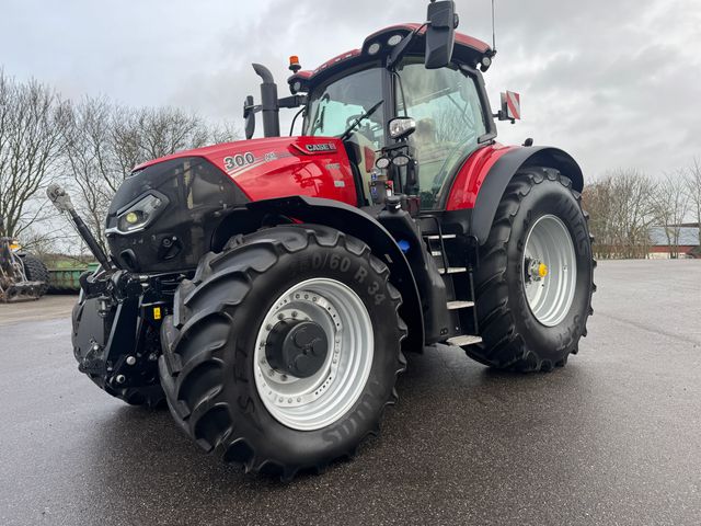 Case IH OPTUM 300 CVX AFS CONNECT