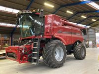 Case IH Axial Flow 8240 - Høstmaskiner - Mejetærskere - 3
