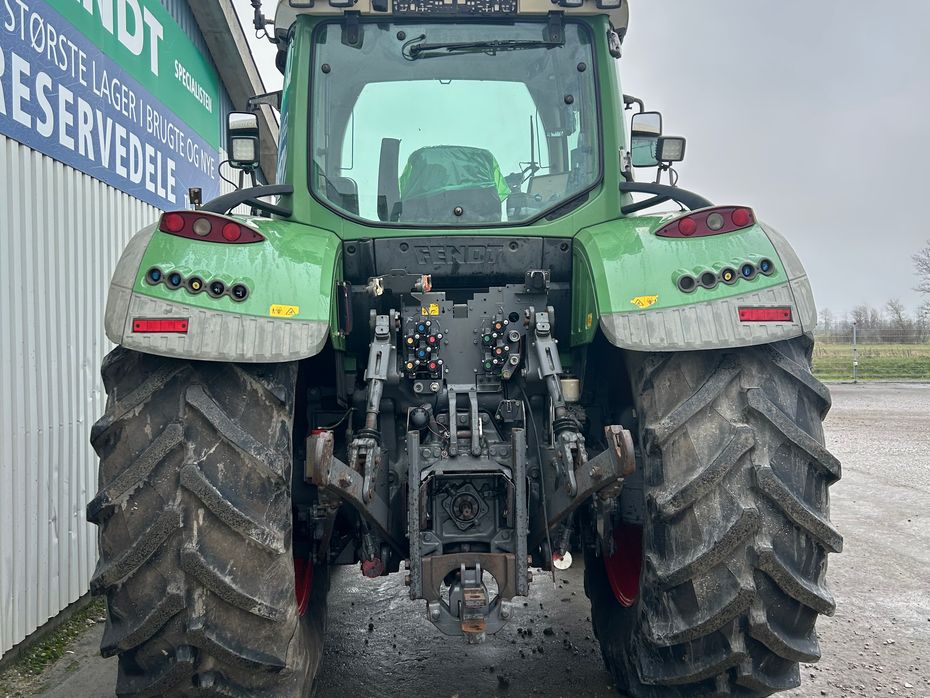 Fendt 724 Vario SCR Profi Plus - Traktorer - Traktorer 4 wd - 9