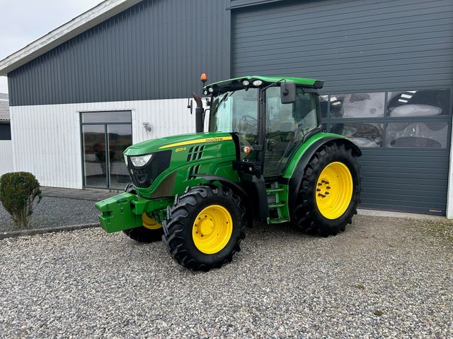 John Deere 6125R