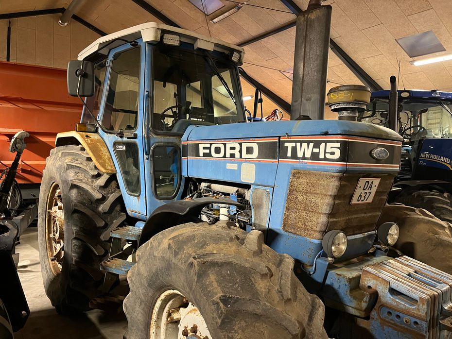 Ford TW 15 Force 2 - Traktorer - Traktorer 4 wd - 2