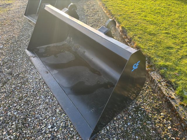 SE Equipment 240 cm skovl