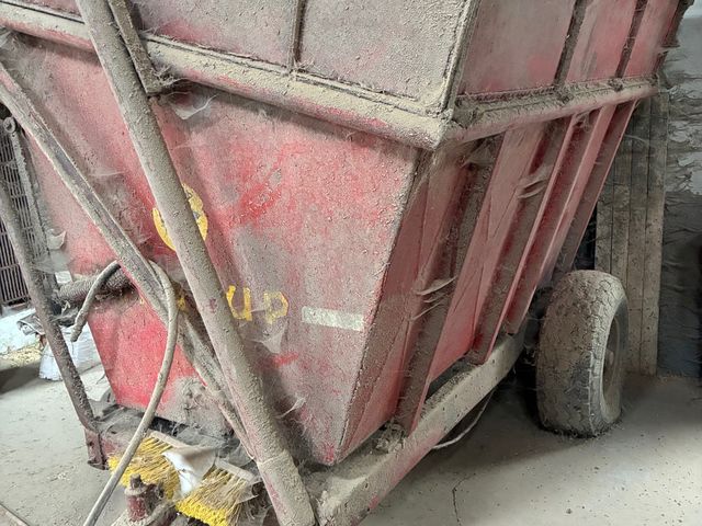 Taarup T3 højtipvogn