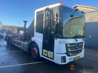 Mercedes-Benz ECONIC 2630 med HIAB 192 E-4 kran og SAWO Wirehejs. - Lastbiler - Kranvogn - 2