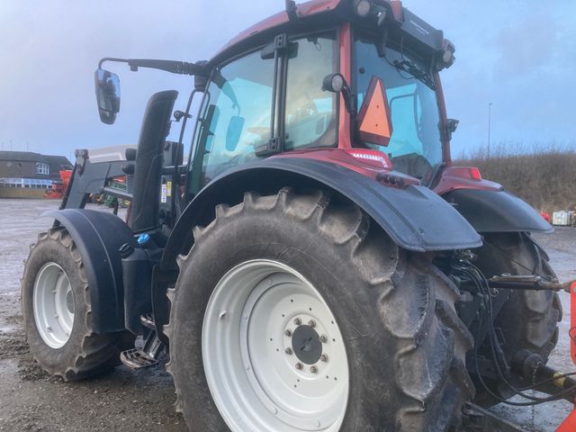 Valtra N154 E Active