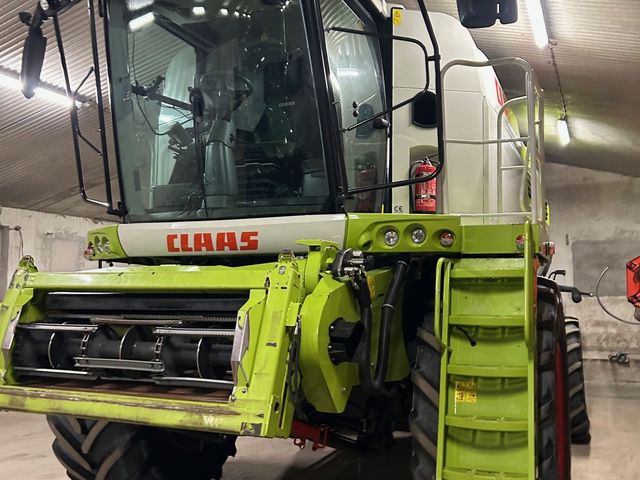 CLAAS LEXION 770 4WD