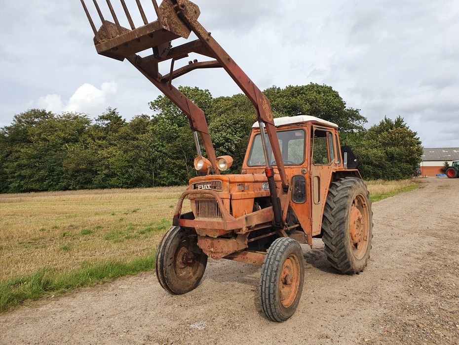 Fiat 650 med frontlæsser - Traktorer - Traktorer 2 wd - 1