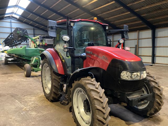 Case IH Farmall 100C