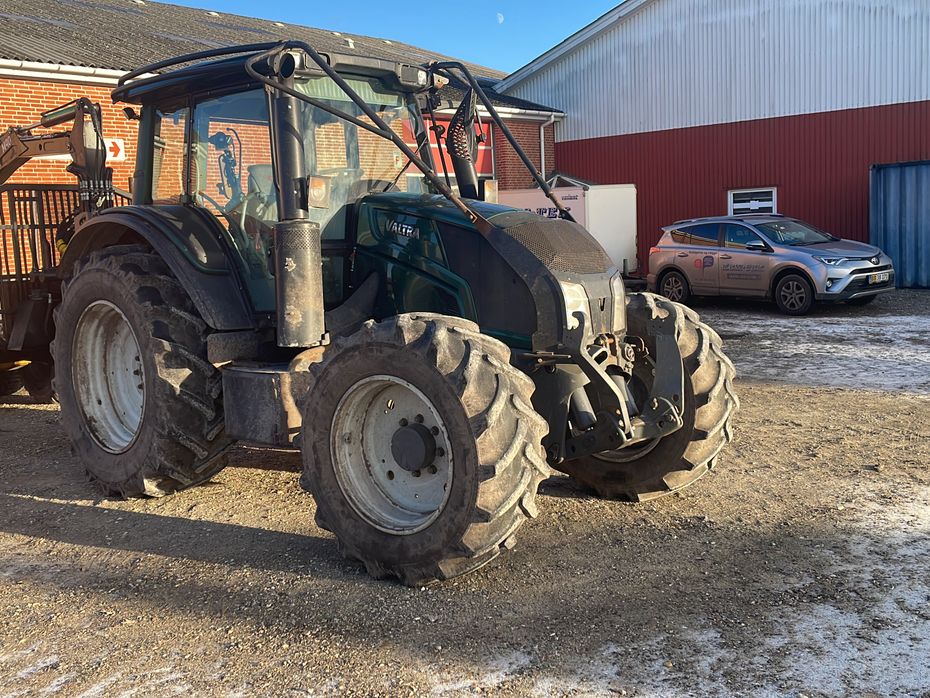 Valtra N123 H5 H5 - Traktorer - Traktorer 4 wd - 2