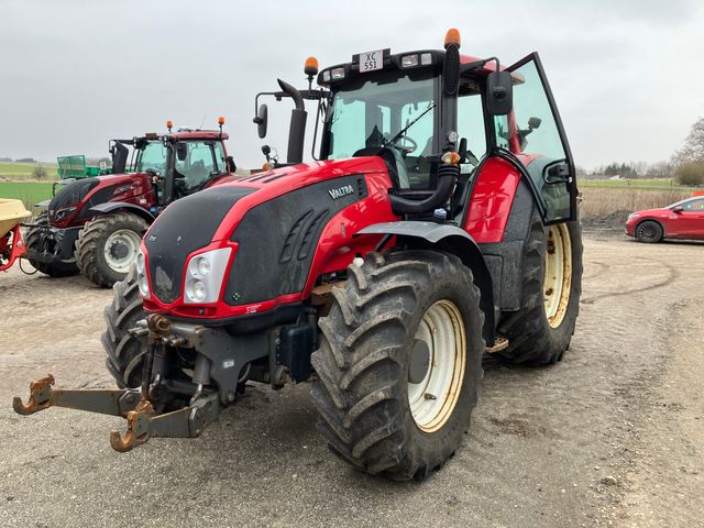 Valtra T213 Versu