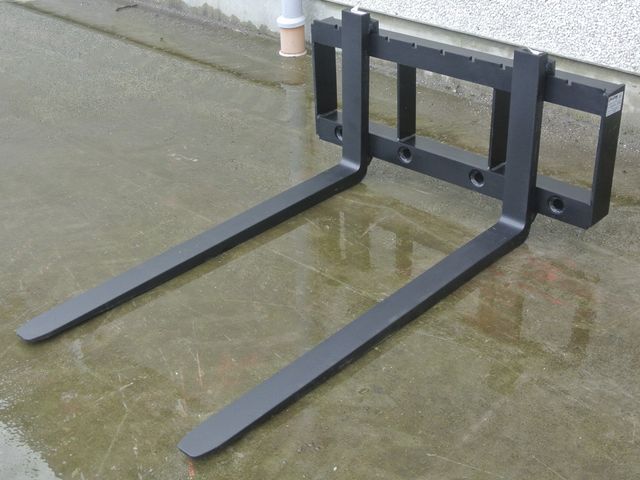 - - - Pallegafler til minilæsser