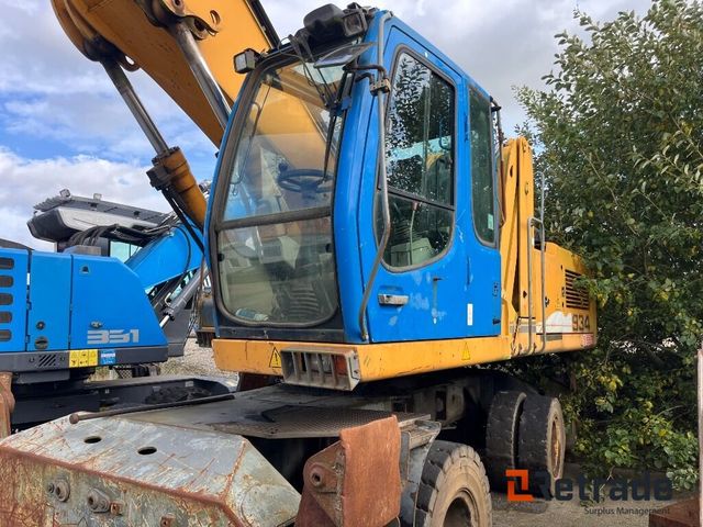 Liebherr A 934 C Litronic