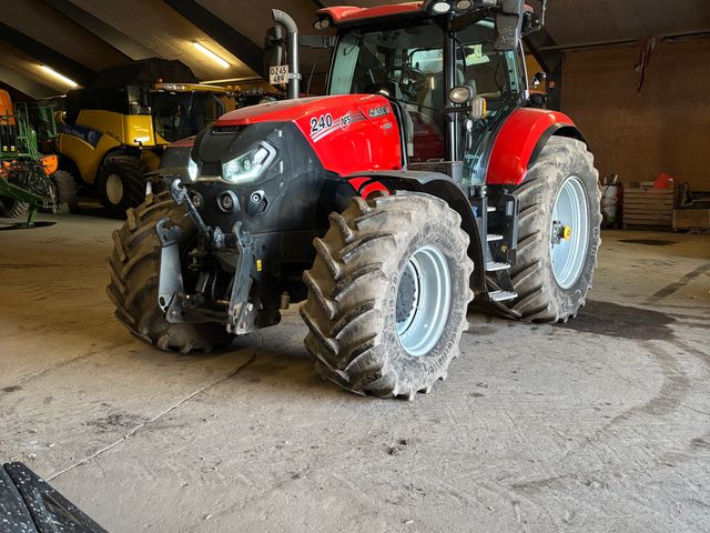 Case IH Puma 240 CVX 